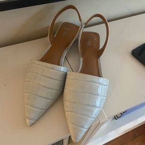 Light blue sling back flats